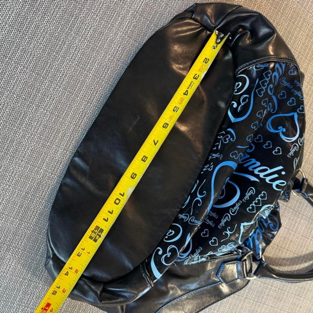 Black faux leather Y2K Candie's purse with blue accents - Picture 5 of 8